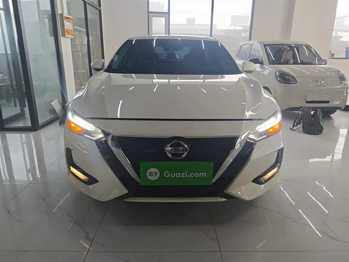 Фото 3 - Nissan Sylphy