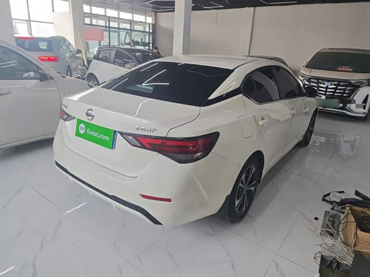 Фото 7 - Nissan Sylphy