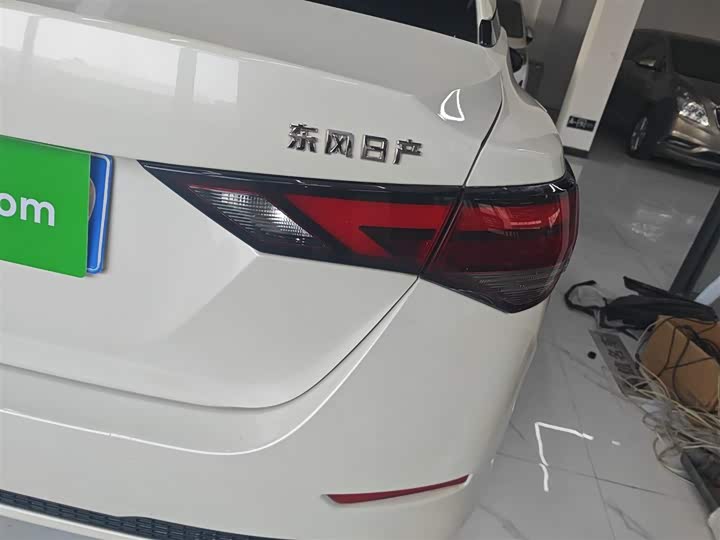 Фото 8 - Nissan Sylphy