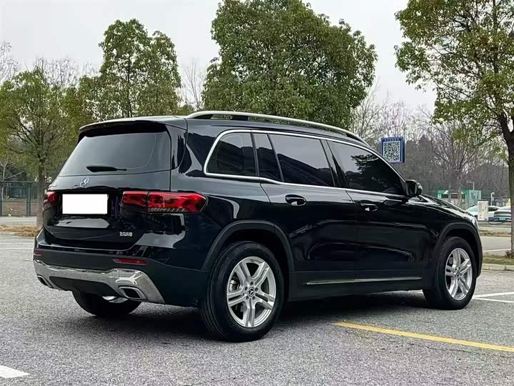 Photo 6 - Mercedes-Benz GLB-Class