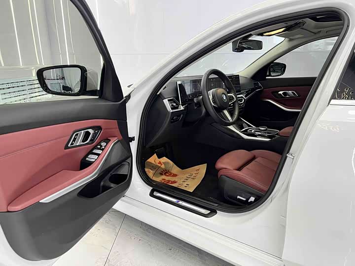 Фото 7 - BMW 3 Series