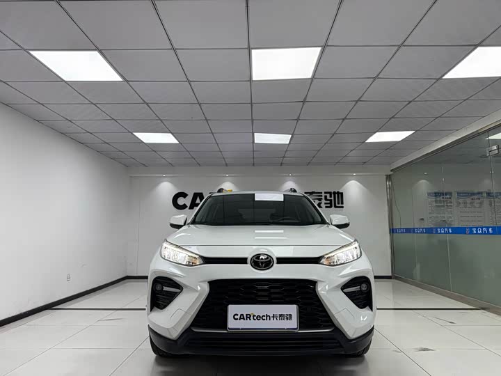 Фото 2 - Toyota Wildlander