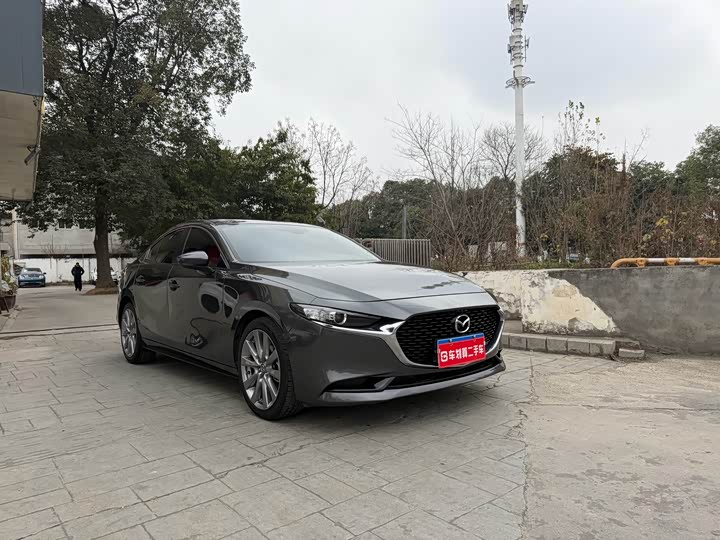Фото 3 - Mazda 3 (Axela)