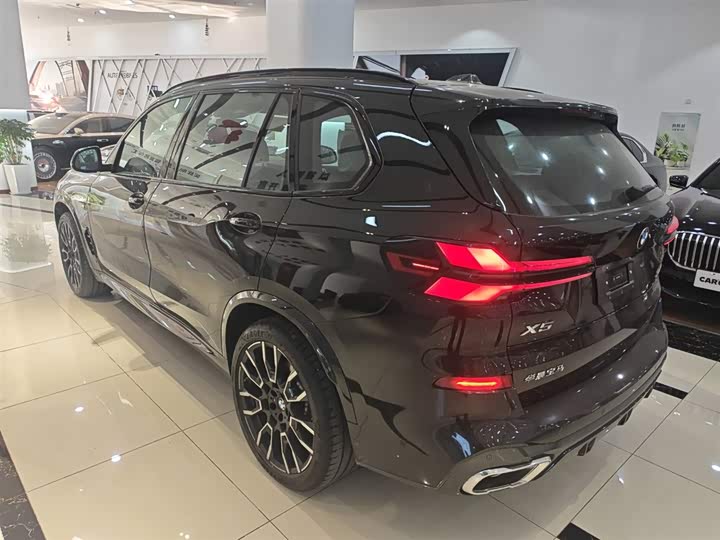 Фото 5 - BMW X5