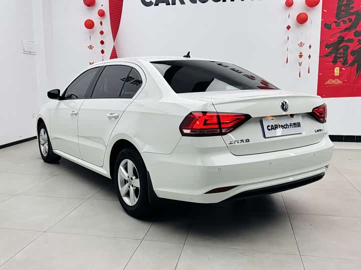 Фото 6 - Volkswagen Lavida