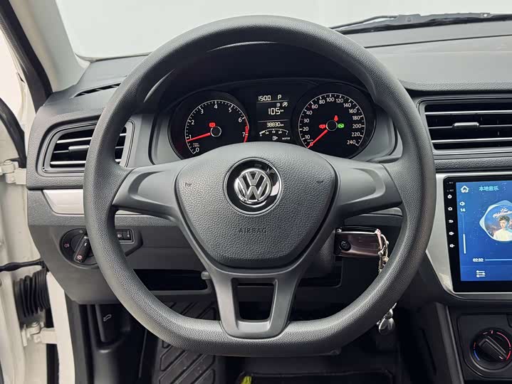 Фото 7 - Volkswagen Lavida