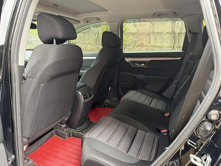 Фото 8 - Honda CR-V