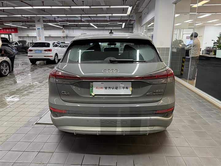 Фото 5 - Audi Q4 e-tron