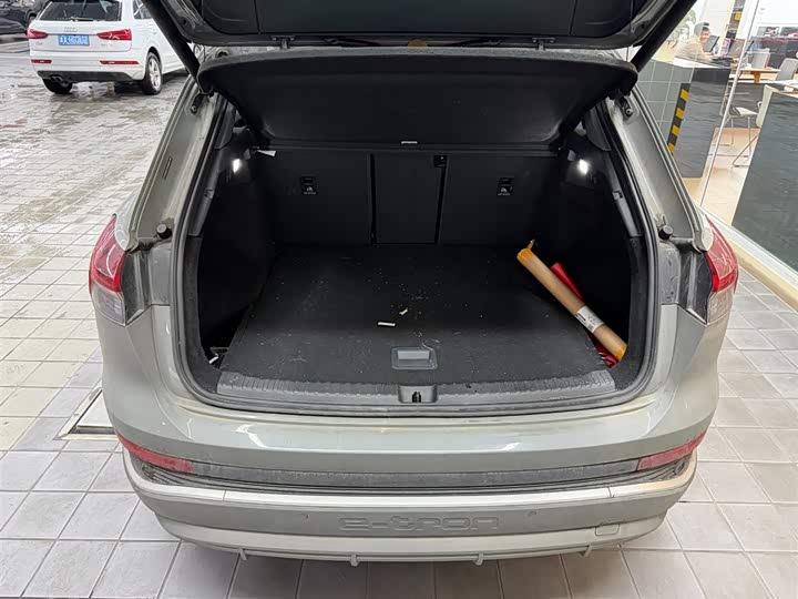 Фото 9 - Audi Q4 e-tron