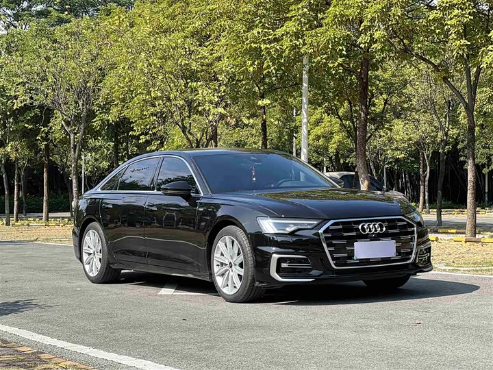 Фото 3 - Audi A6L