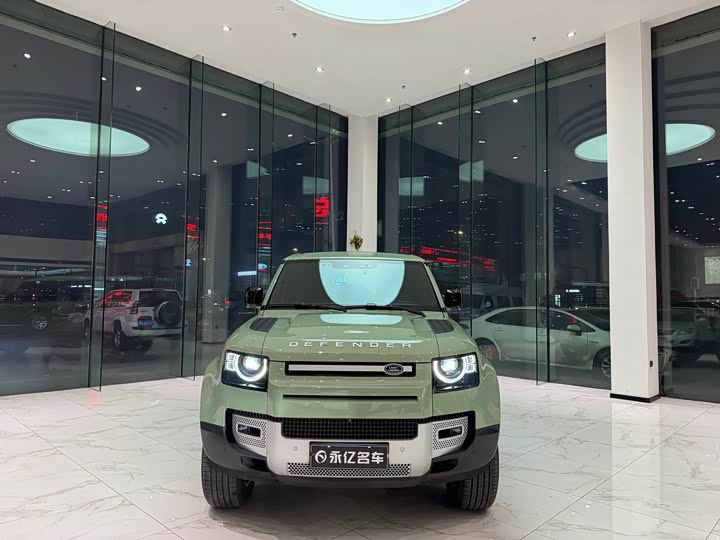 Фото 1 - Land Rover Defender