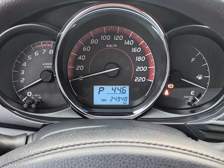 Фото 8 - Toyota Vios