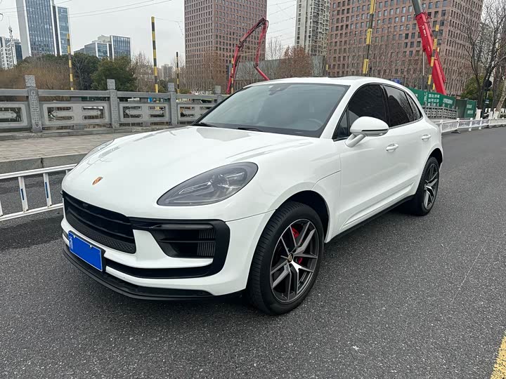 Фото 1 - Porsche Macan