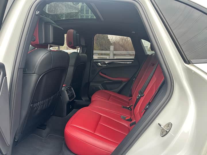 Фото 6 - Porsche Macan