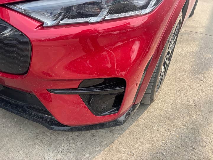 Фото 2 - Ford Mustang Mach-E