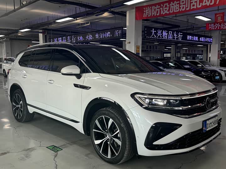 Фото 3 - Volkswagen Talagon