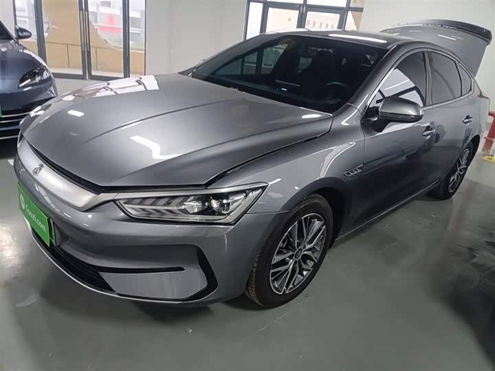 Фото 2 - BYD Qin Plus