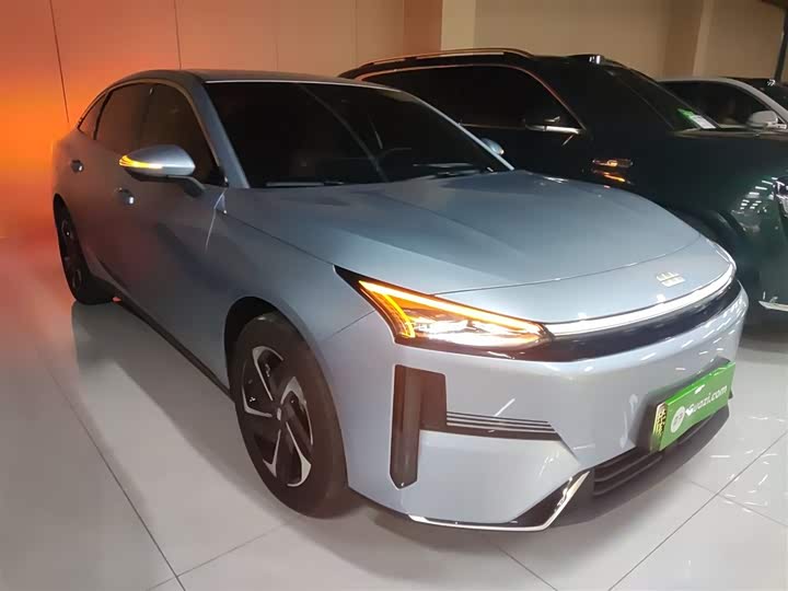 Фото 4 - Geely Galaxy L6