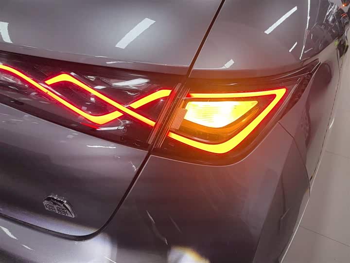 Фото 8 - BYD Dolphin