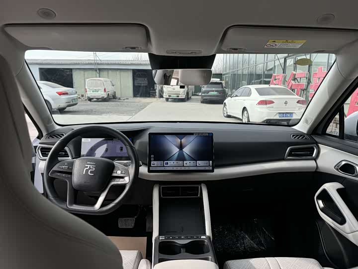 Фото 9 - BYD Yuan Up