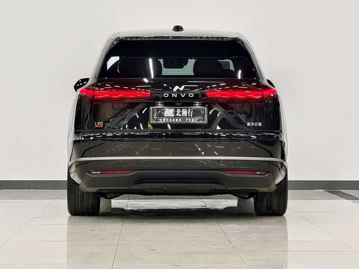 Фото 5 - Nio Onvo L90