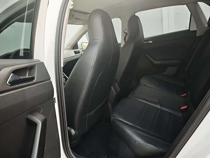 Фото 6 - Volkswagen Polo