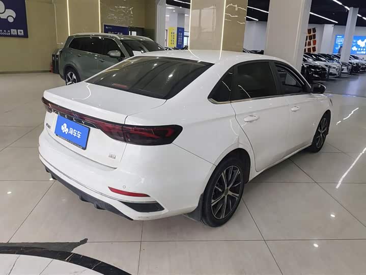 Фото 3 - Geely Emgrand