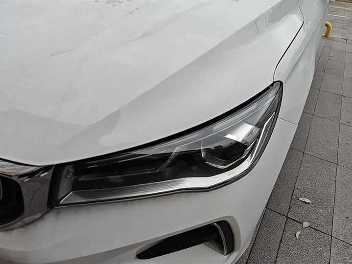 Фото 5 - Geely Emgrand