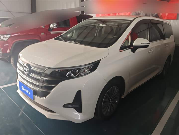 Фото 1 - GAC Trumpchi M6