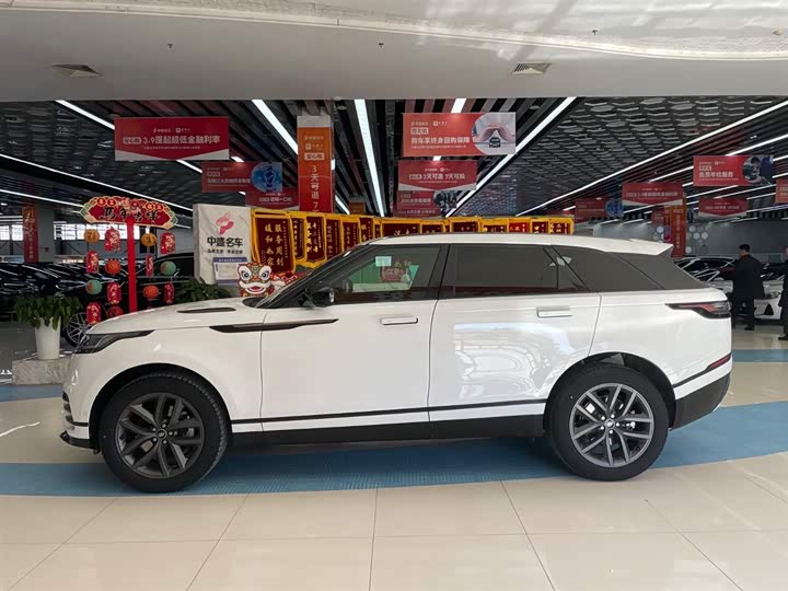 Фото 4 - Land Rover Range Rover Velar