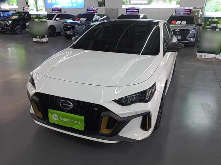 Фото 1 - GAC Trumpchi Empow R