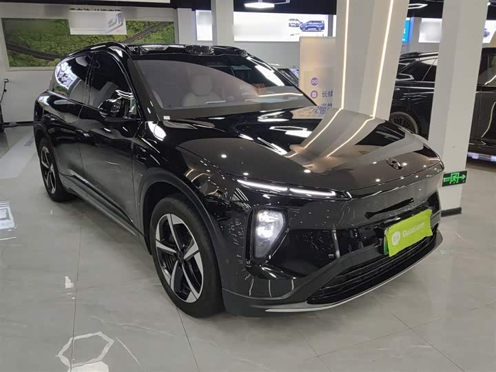 Фото 4 - Nio EC6