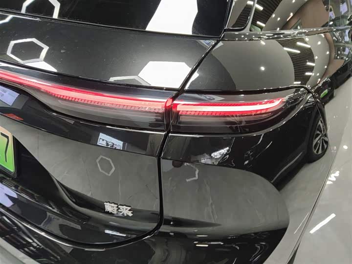 Фото 8 - Nio EC6