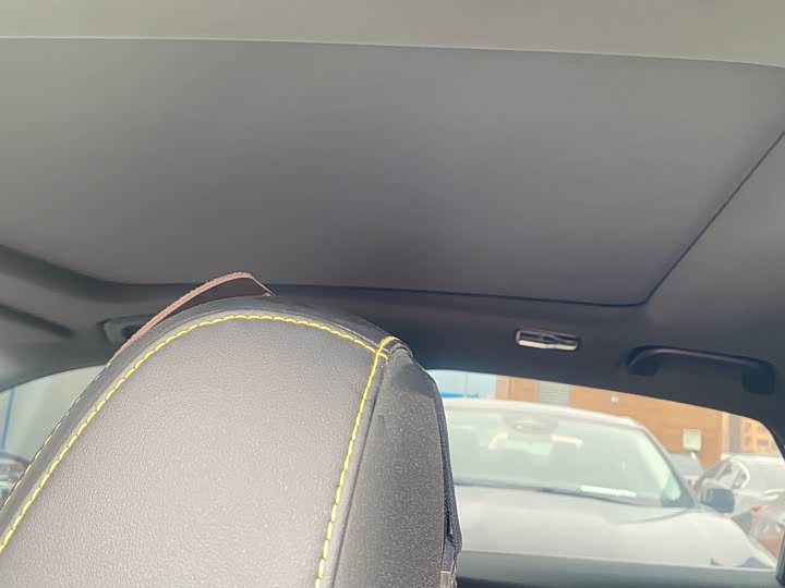 Фото 7 - Geely Preface