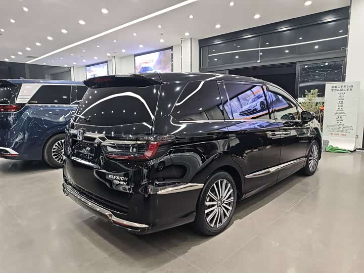 Фото 5 - Honda Elysion