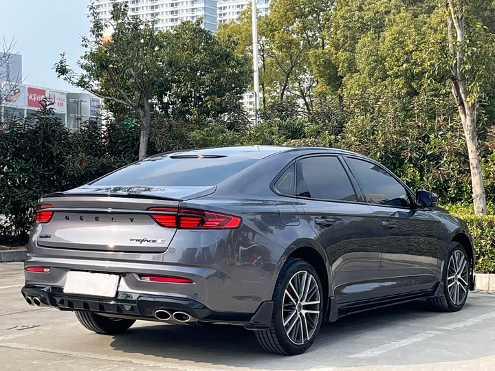 Фото 5 - Geely Preface