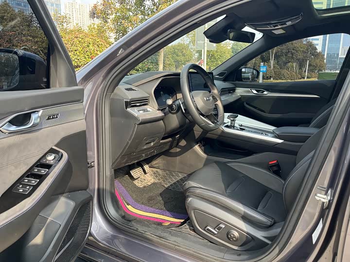 Фото 6 - Geely Preface