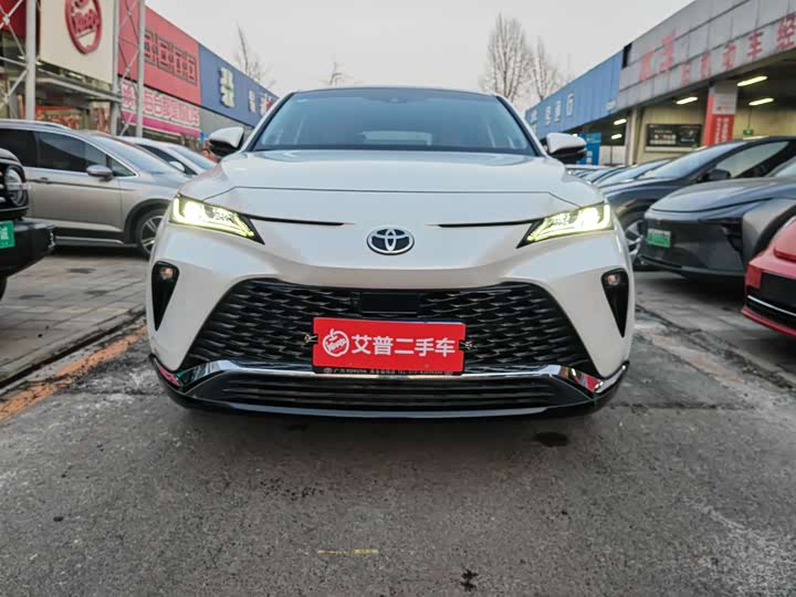 Фото 2 - Toyota Venza