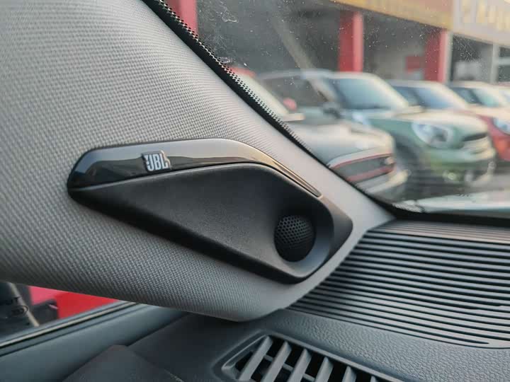 Фото 4 - Toyota Venza