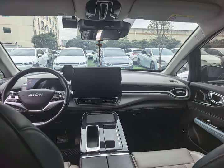 Фото 9 - GAC Aion V