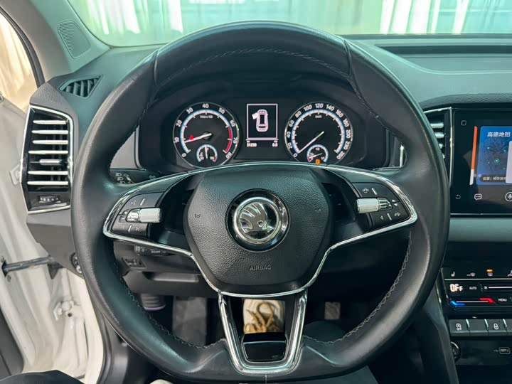 Фото 7 - Skoda Karoq