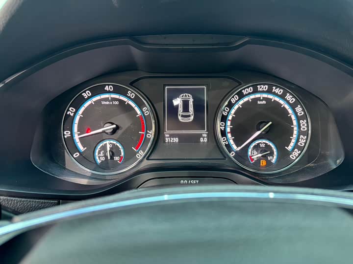 Фото 8 - Skoda Karoq