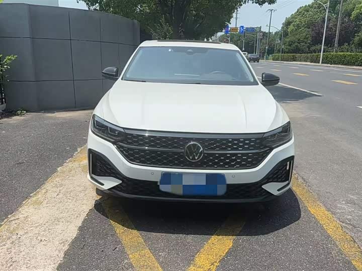 Фото 2 - Volkswagen Lavida