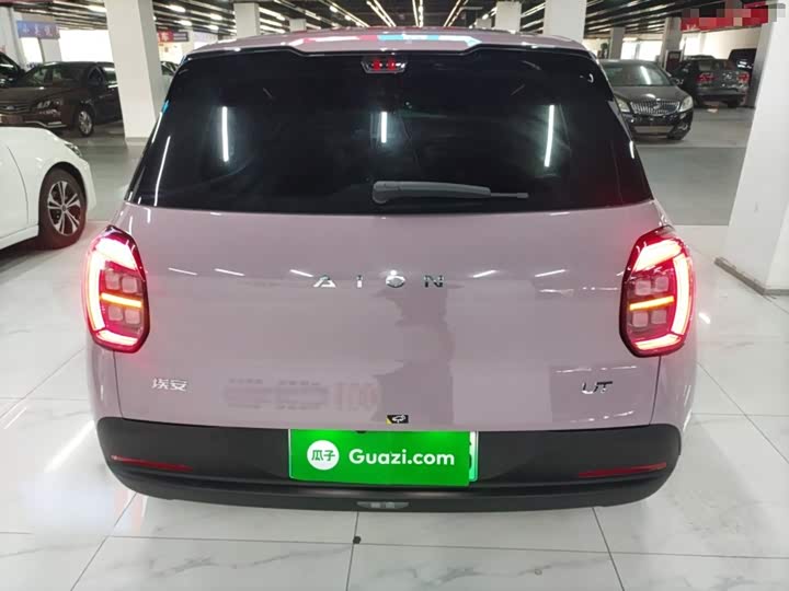 Фото 6 - GAC Aion UT