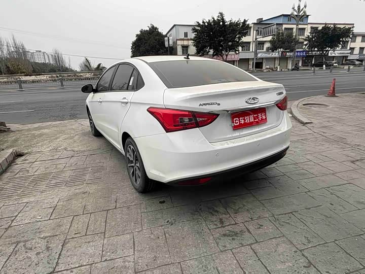 Фото 7 - Chery Arrizo 5