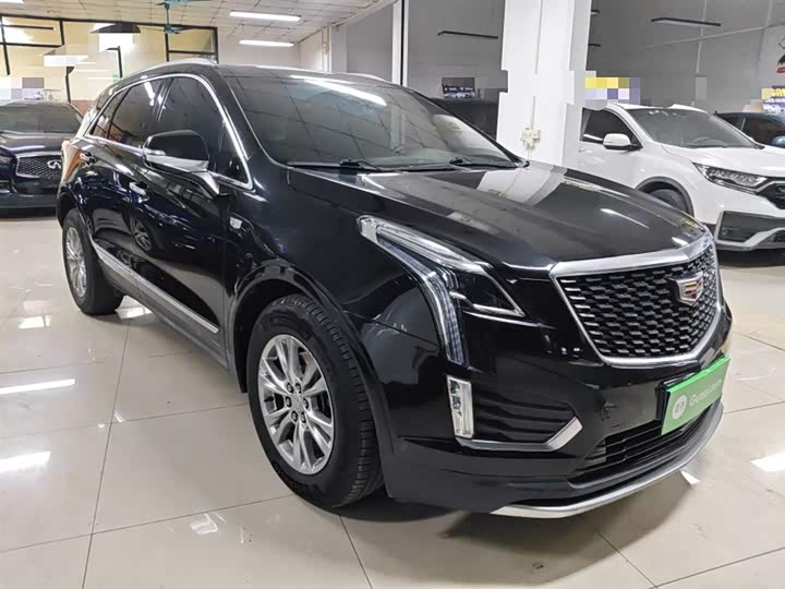 Фото 4 - Cadillac XT5