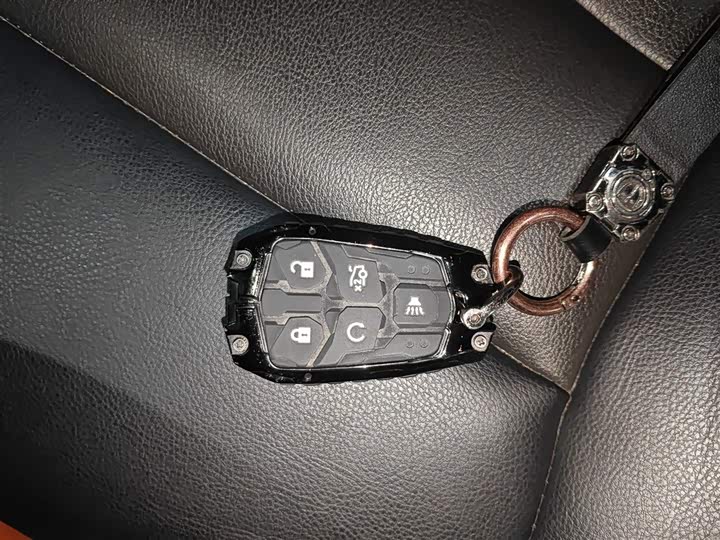 Фото 9 - Cadillac XT5