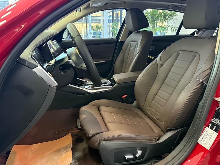 Фото 9 - BMW 3 Series