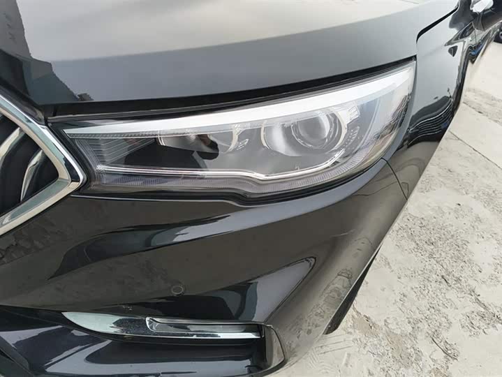 Фото 5 - Hongqi H5