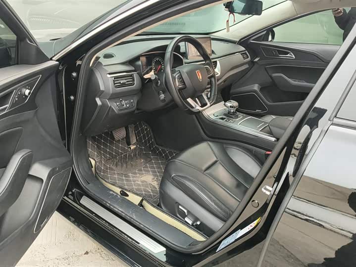 Фото 9 - Hongqi H5